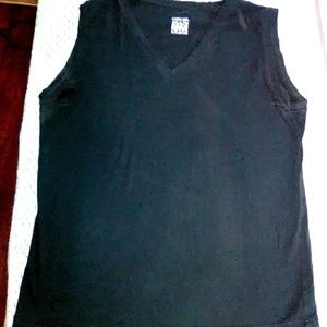 *FREE WITH PURCHASE* ADD TO BUNDLE muscle tee